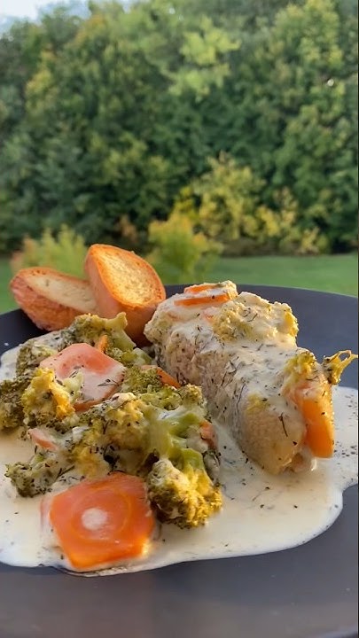 Запеченная форель с овощами в сливочно-сырном соусе, рецепт в описании🤤 ...