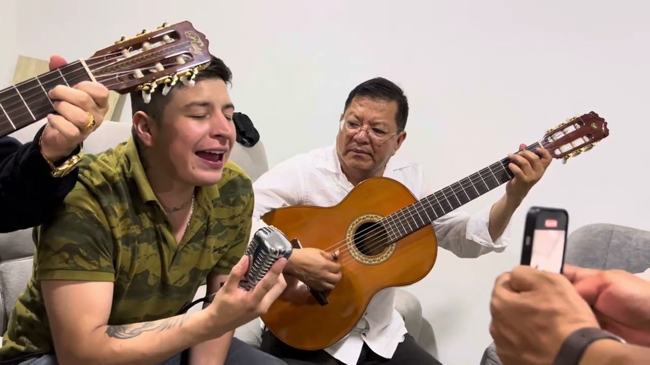 De Hinojos  Pasillo - Segundo Rosero 🇪🇨Andrés CH 🇨🇴