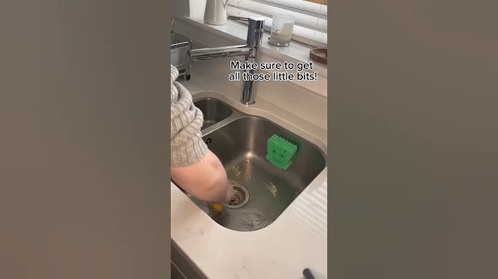 Chemical free sink clean 🧼  | HACK #shorts #youtubeshorts #hacks #cleaninghacks #chemicalfree