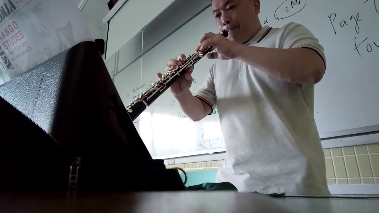 Piazolla etude no. 3 ver. M2 - YouTube