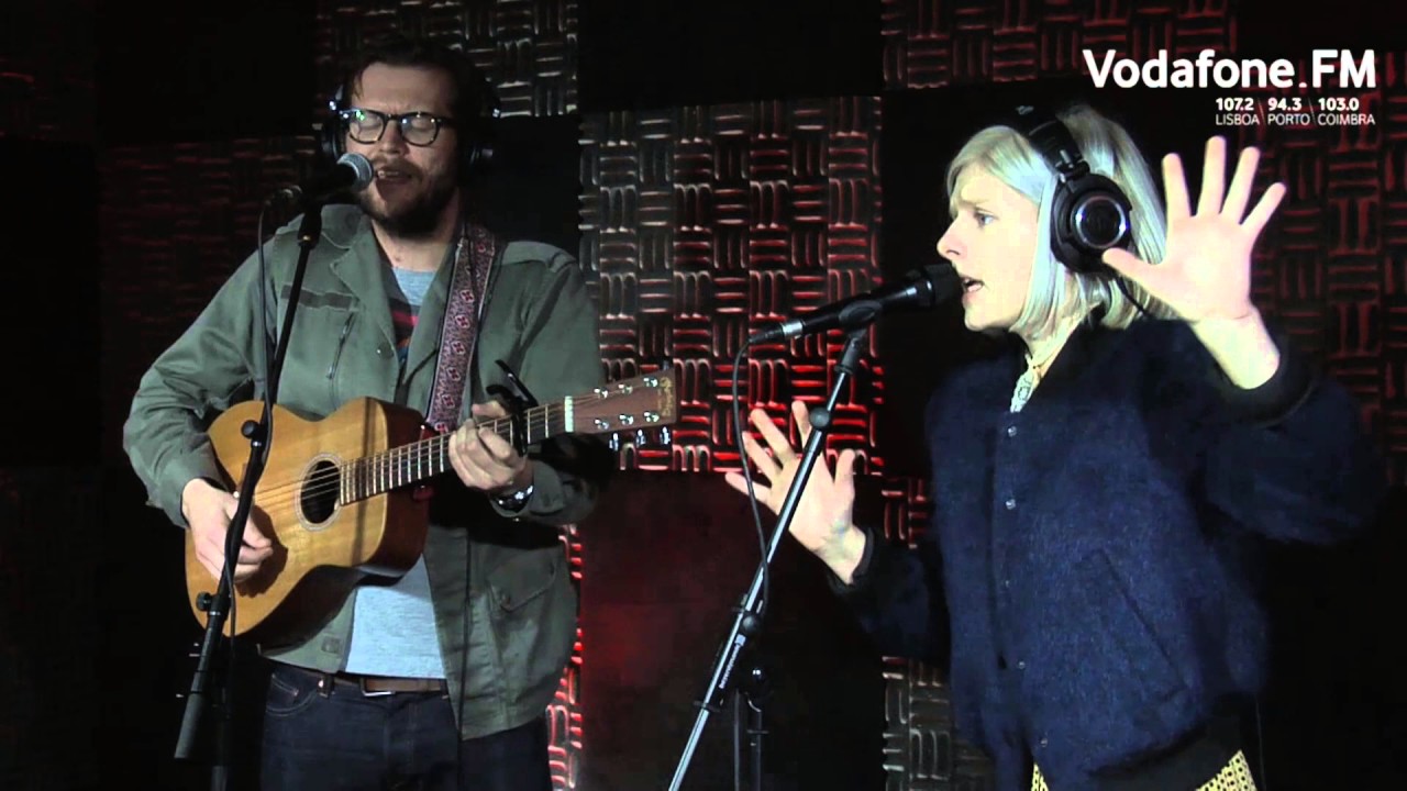 Aurora - Runaway (ao vivo na Vodafone FM)