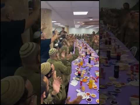 A generous donor from Argentina fed all the soldiers by the Gaza border #israel