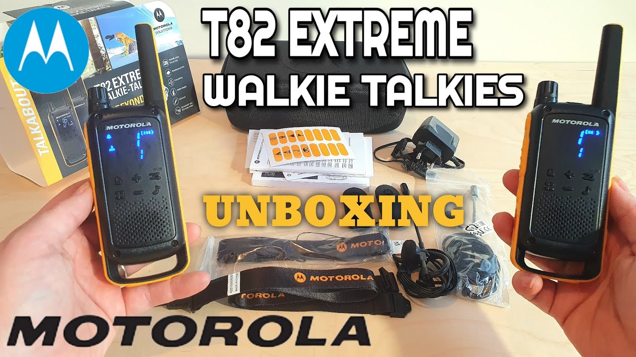 MOTOROLA T82 EXTREME WALKIE TALKIES, UNBOXING