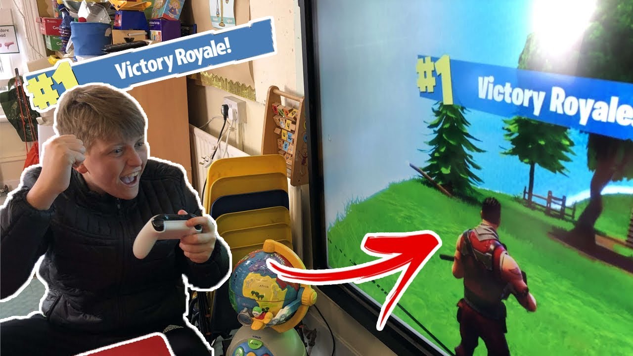 KID GETS CAUGHT PLAYING FORTNITE AT SCHOOL**MUST WATCH ... KID GETS CAUGHT PLAYING FORTNITE AT SCHOOL**MUST WATCH ... - 1280 x 720 jpeg 147kB
