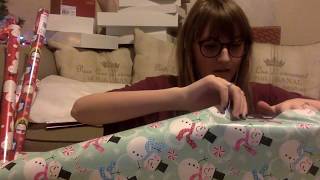 ASMR GIFT WRAPPING