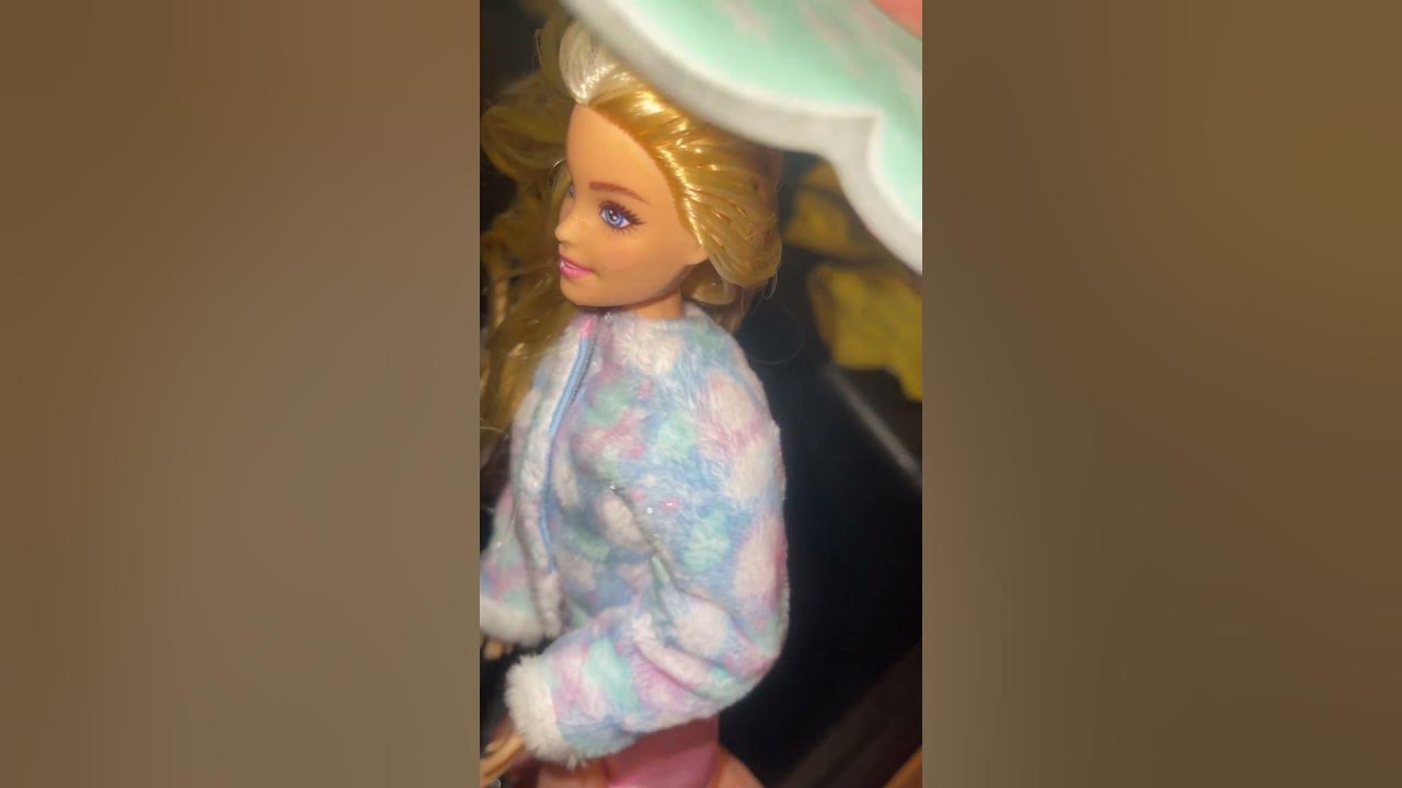 Magic To Change Barbie Hair Color shorts barbie hairstyle magic magic-to-change-barbie-hair-color-shorts-barbie-hairstyle-magic