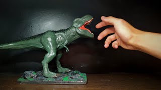 картинка: Слепил ОГРОМНОГО ТИРЕКСА из пластилина / made a tyrannosaurus