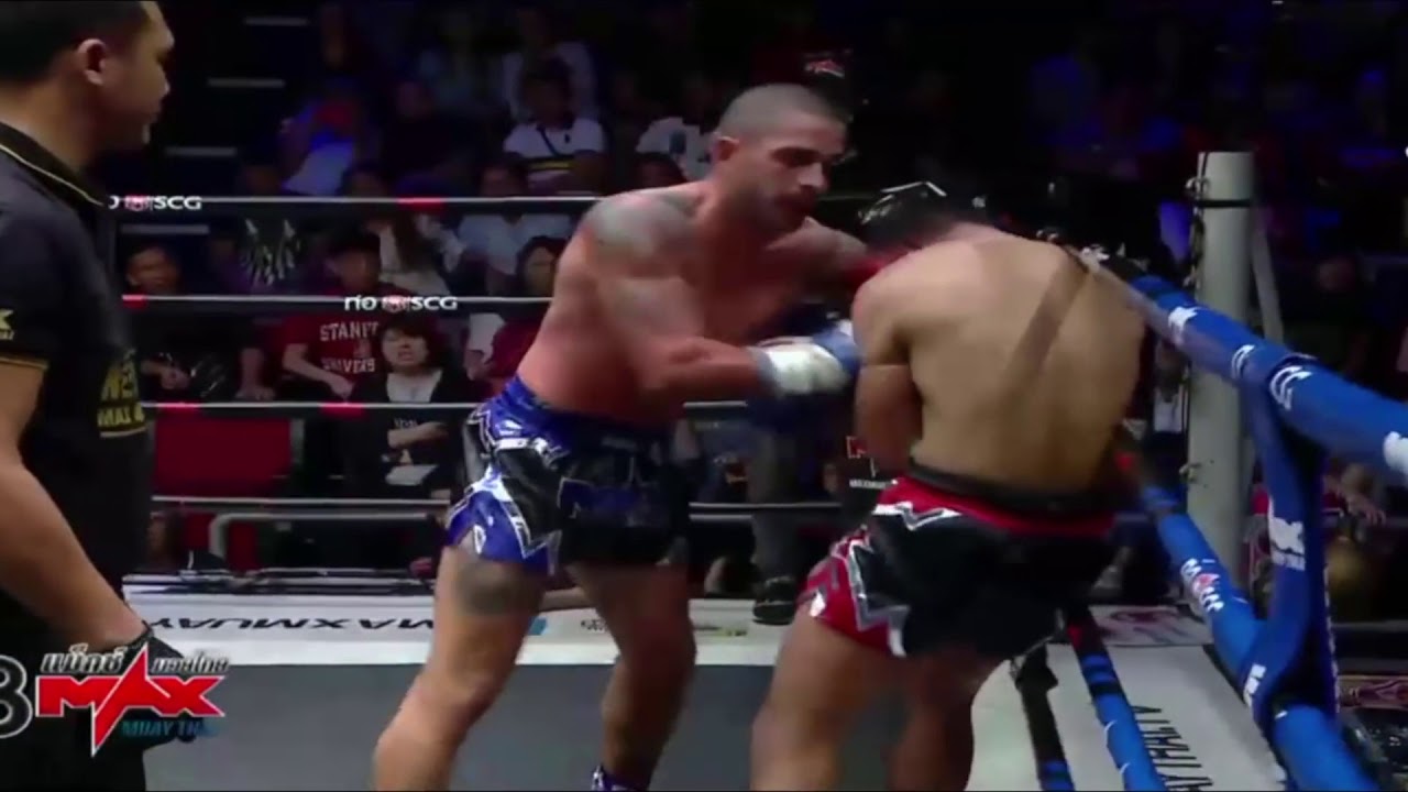 Diego Beneduzzi (Tiger Muay Thai) vs Jacksiam Loukpayasurasee 24/12/17 fighting