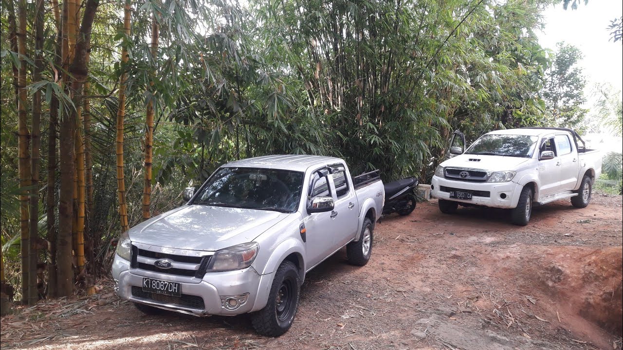 FORD RANGER XLT 2.5 TAHUN 2011 HARGA 75jutaan - YouTube