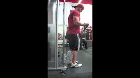 Low Cable Bicep Curl