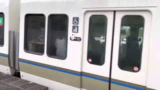 221系NA407編成+NA421編成大和路快速奈良方面・加茂行き桜ノ宮駅到着発車。＆323系LS12編成。