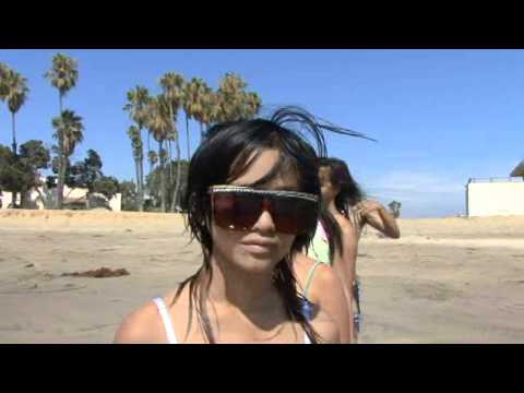 Filipina beach girls