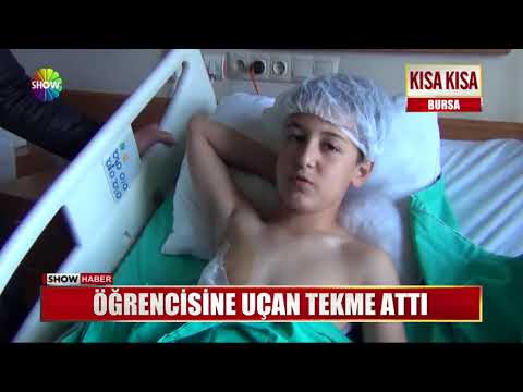 Öğrencisine uçan tekme attı