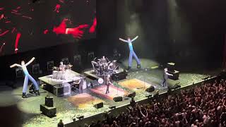 The Offspring - Pretty Fly (For a White Guy) Live Hollywood, Florida (05/09/2024)