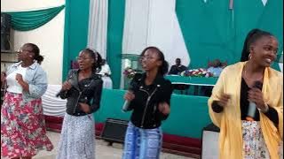 NIMEKUJA KUSEMA ASANTE BY DR. SARAH K (COVER BY IZWI THE BAND)