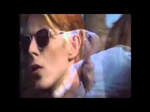 David Bowie - Girl Loves Me
