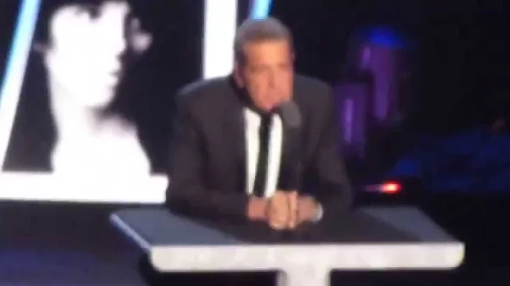 The Eagles' Glenn Frey inducts Linda Ronstadt into...