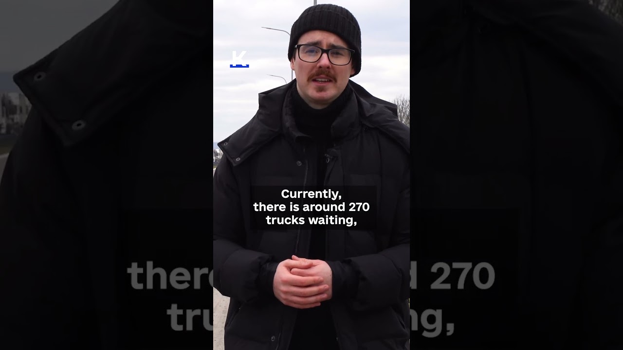 What is going on at Ukraine-Polish border?