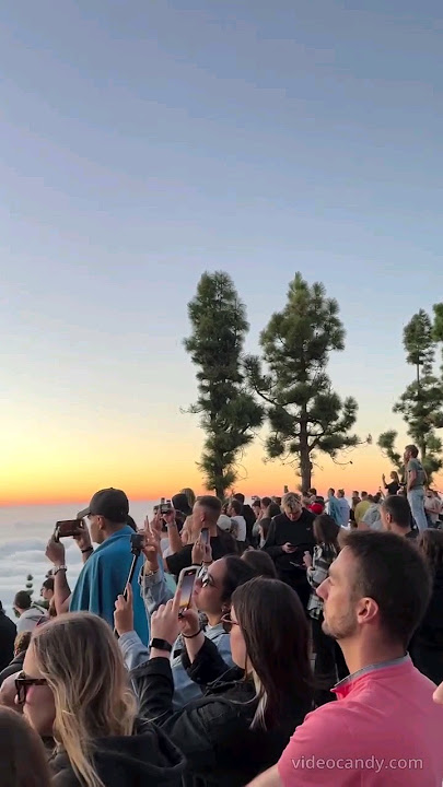 Chasing sunsets 🌅 #sunsetlovers #sunsetparty #afrohouse #techno #sunsetvibes #mountains #nature