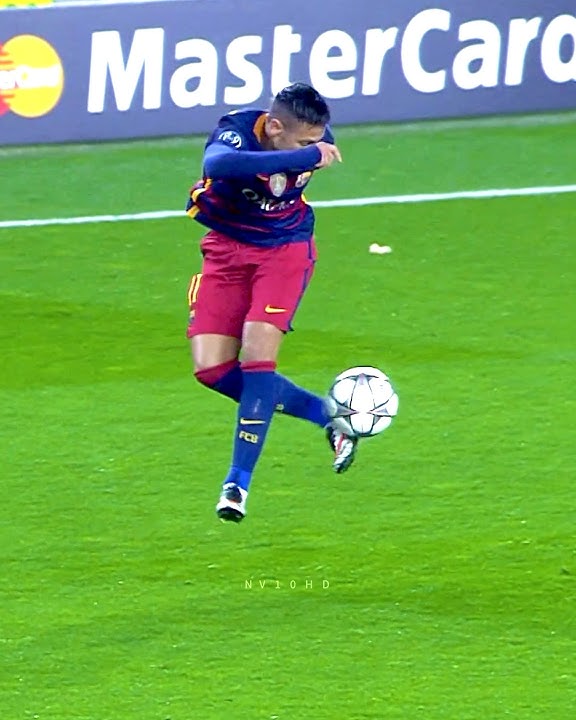 Different Neymar 🥵