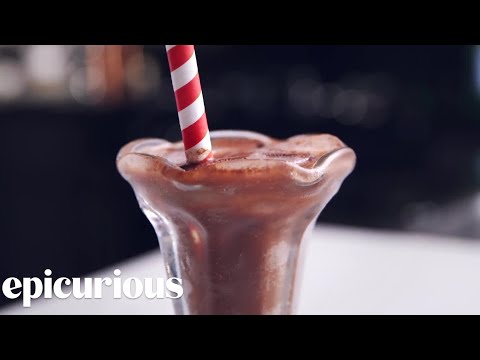 How to Make the Perfect Chocolate Float | Epicurious