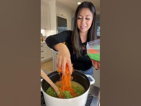 My Broccoli Cheddar Soup is better than Panera’s | MyHealthyDish - YouTube