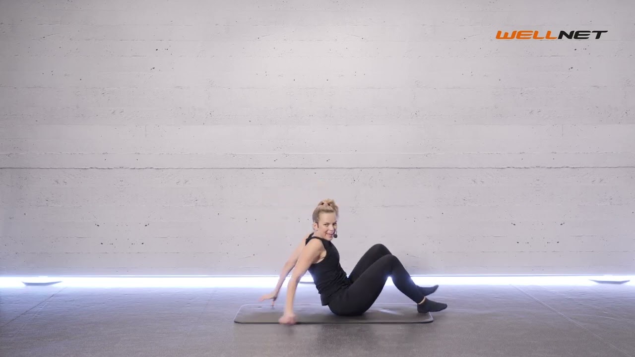 Venyttely lattialla 10 min