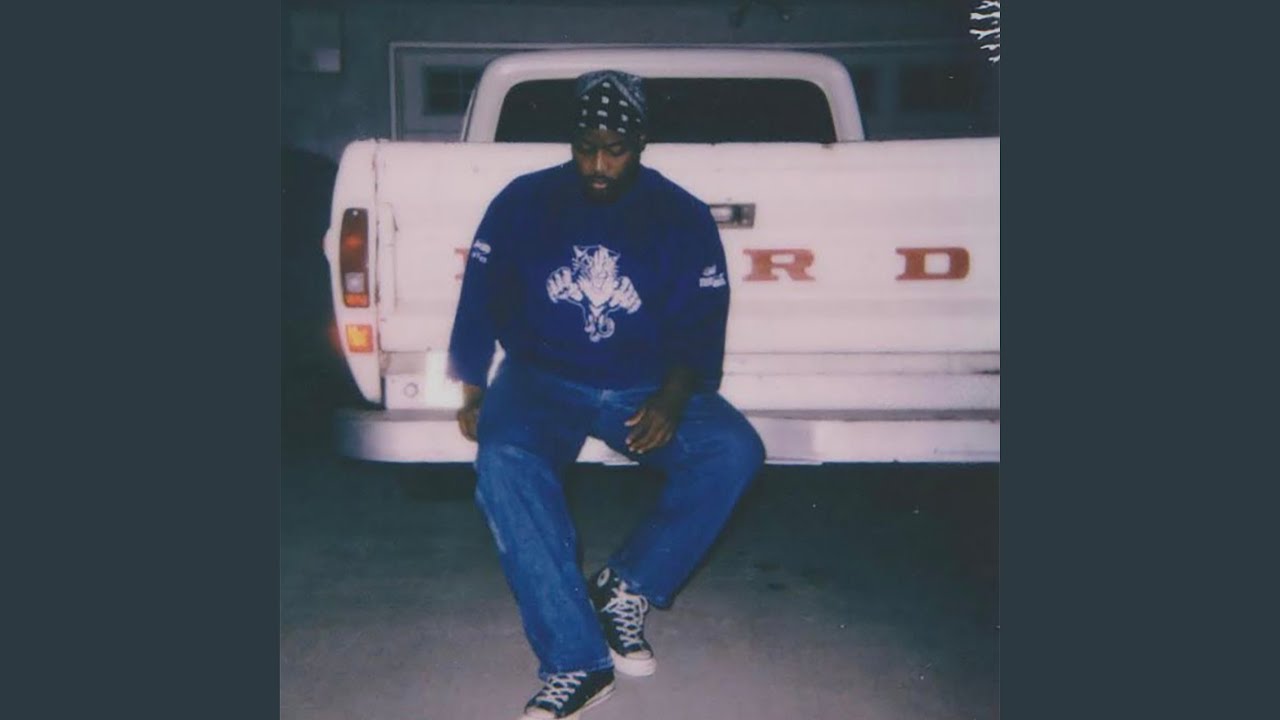 在 YouTube 上观看 Victory Lap 在 YouTube 上观看 Victory Lap