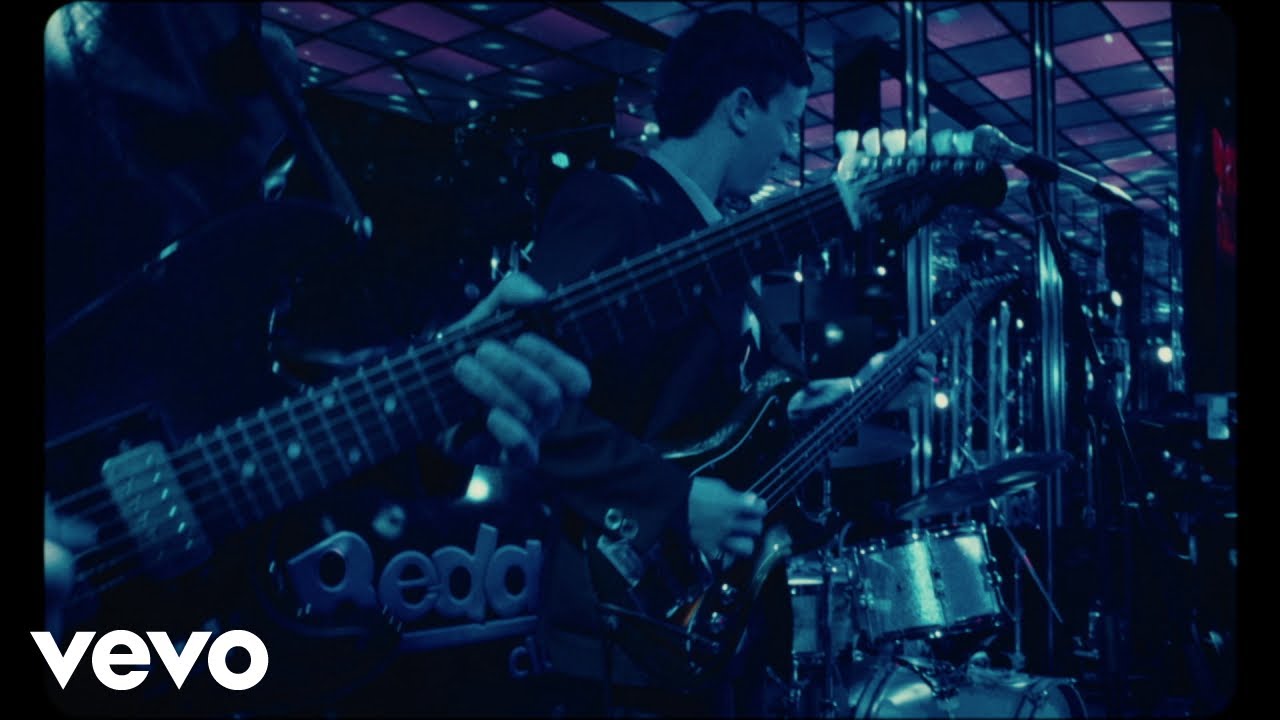 Il Mago Del Gelato - Sembrava Deserto (Visual Video) adlı videoyu YouTube'da izle Il Mago Del Gelato - Sembrava Deserto (Visual Video) adlı videoyu YouTube'da izle