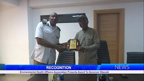 Environmental Health Officers Association Presents Award To Governor Obaseki