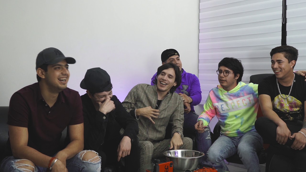 REACCIONANDO A COVERS DE DIFERENTE NIVEL CON JOSUE BALDERRAMA