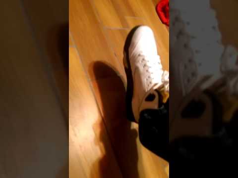 doc martens squeaky tongue