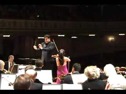 chee-yun kim plays Bruch violin concerto 1st movt.