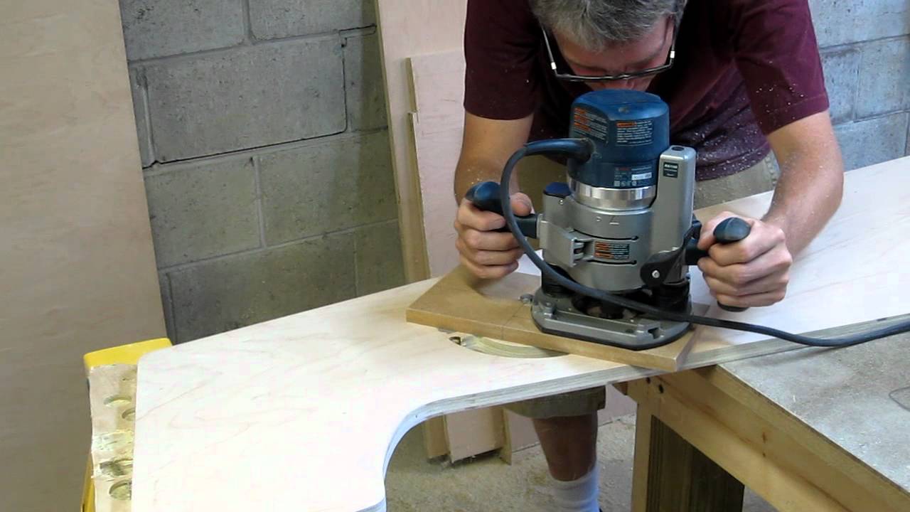 Using a circle cutting jig for router to cut the side art hole YouTube