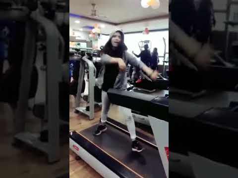 hot-girl-dance-in-gym-,-dance-musically-,-indian-musically-,-dance-on-punjabi-indian-song-subscribe