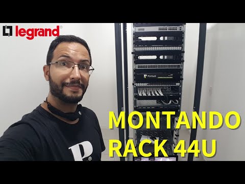 Vídeo: O que é um servidor de montagem em rack?