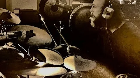 George Marsh - "Music Makers" - Percussion - dialo...