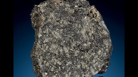Rare High-Resolution Images of Martian Meteorites: A Stunning Collection