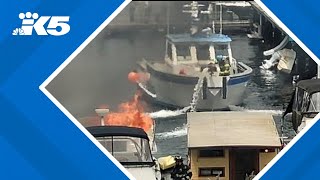 Fire destroys 2 houseboats in Lake Union, damages nearby building