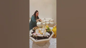 وردة شارلومانتي مع بنتها ريتاج يهنؤون الشعب الجزائري ب حلول عيد الفطر قالتلكم صااا عيدكم 