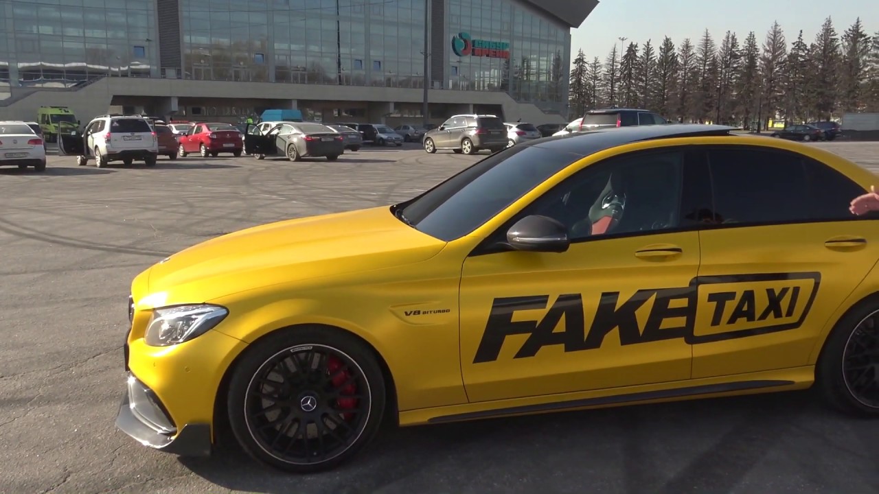 Вибратор в такси. Мерседес е63 fake Taxi. БМВ е60 такси. Такси Мерседес c63 AMG. БМВ м5 такси.