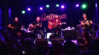 Celebrity Randy Houser - Running outta moonlight (Acoustic) feat. Lee Brice, Jarrod Niemann, and Bob Diperio Profile