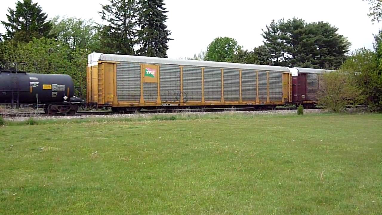 TFM Auto Rack, ICG Gondola, and DW&P Box Car - YouTube