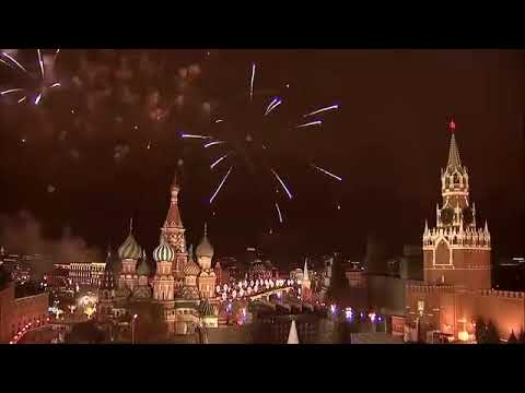 Video: Semasa Gereja Tahun Baru Disambut Di Rusia