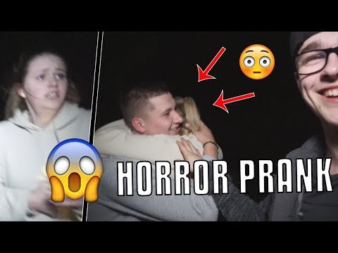 king-prank-🤤-top-horror-prank-vs-gigant-spider-in-the-elevator-!!!-😰-😱-😳