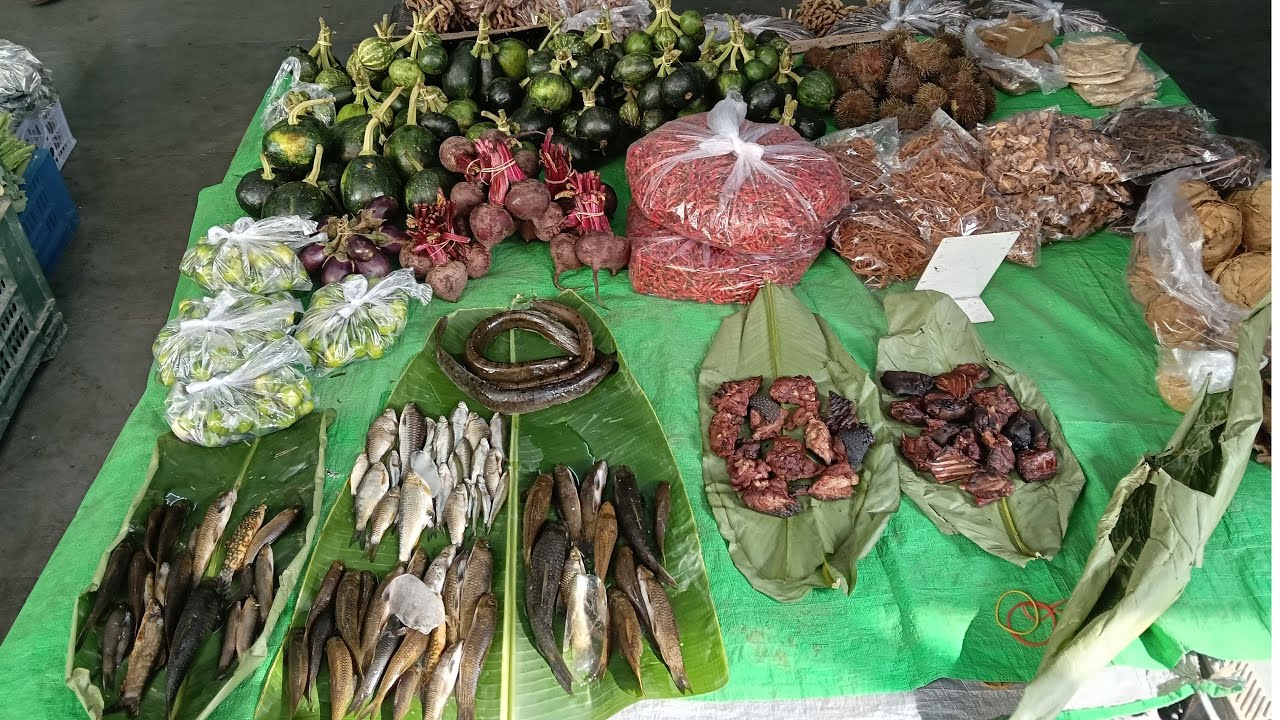 Vawiin ka chawhmeh Dawr Tenis Court AMC Building