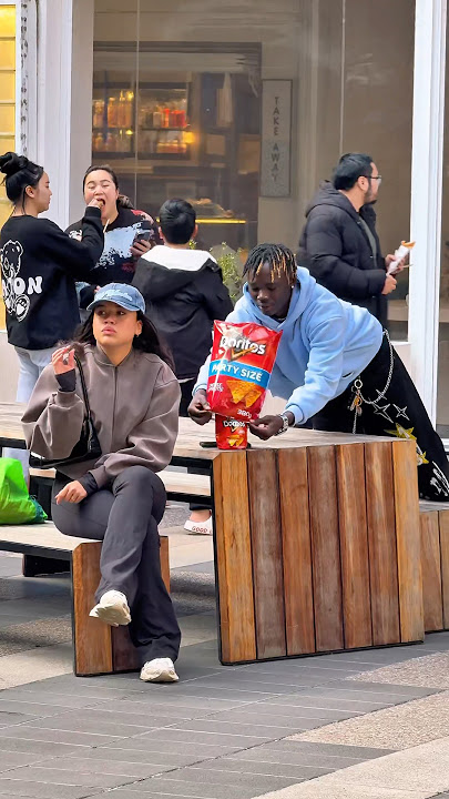 She Had No Idea #pranks #viral #shorts