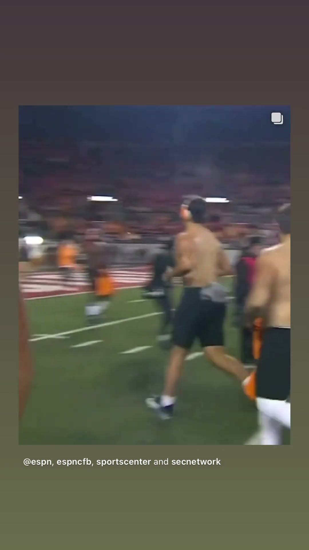 The reason they lost #hoodnews #tennessee #volunteers #coldweather #why #football #omg #how #wow #i