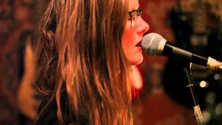 Mr Silla - One Step (Live on KEXP) chords