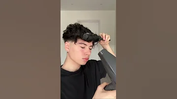 Fluffy Hair Tutorial 
